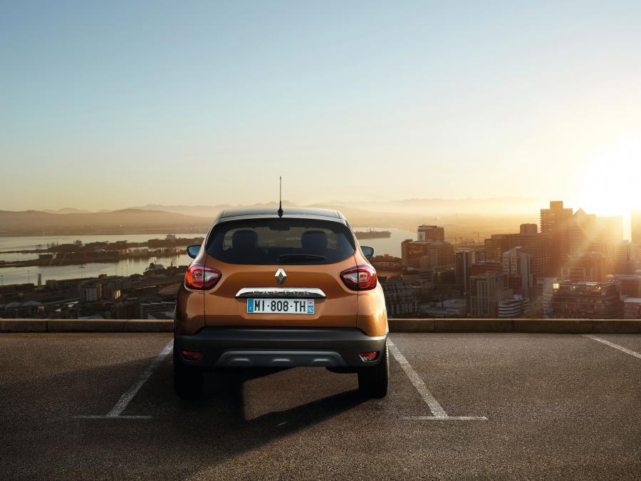  Renault Captur 2017 года  (WW) (фото 13 из 149)